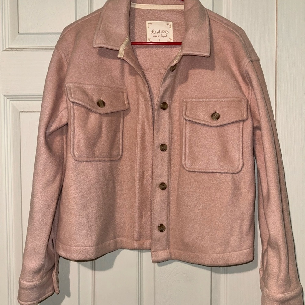 Altar'd State Women's Pink Cropped Fleece Jacket